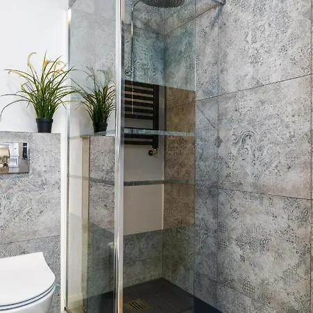 Venecja Chwaliszewo With Free Garage Center By Renters Poznan