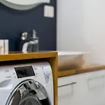 아파트 Venecja Chwaliszewo With Free Garage Center By Renters 포즈난