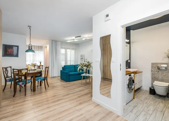 شقة Venecja Chwaliszewo With Free Garage Center By Renters بوزنان