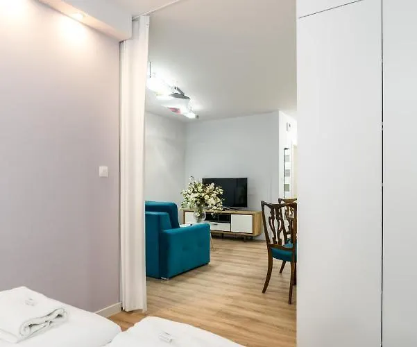 Venecja Chwaliszewo With Free Garage Center By Renters * بوزنان